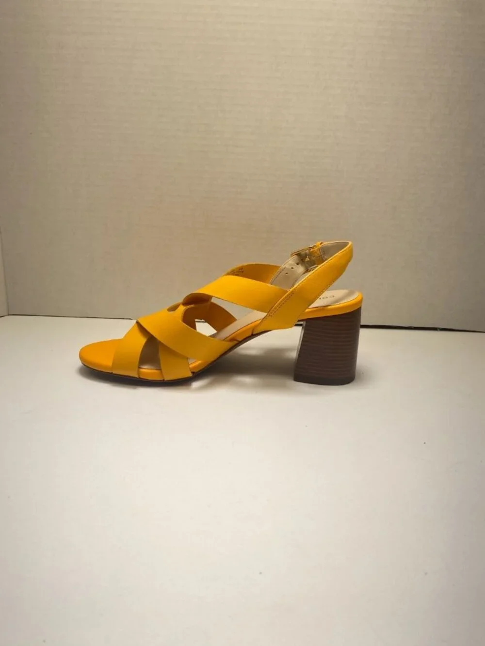 Cole Haan Women's Jamie 65mm Heeled Radiant Yellow Semi Shine Sandal Sz 9.5